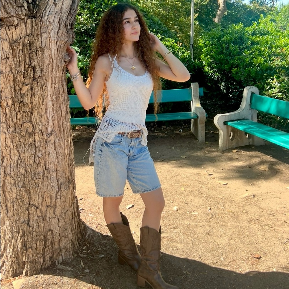 Meet your Posher, Caroline